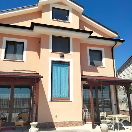 Flora House Appartamento Torrevecchia Teatina