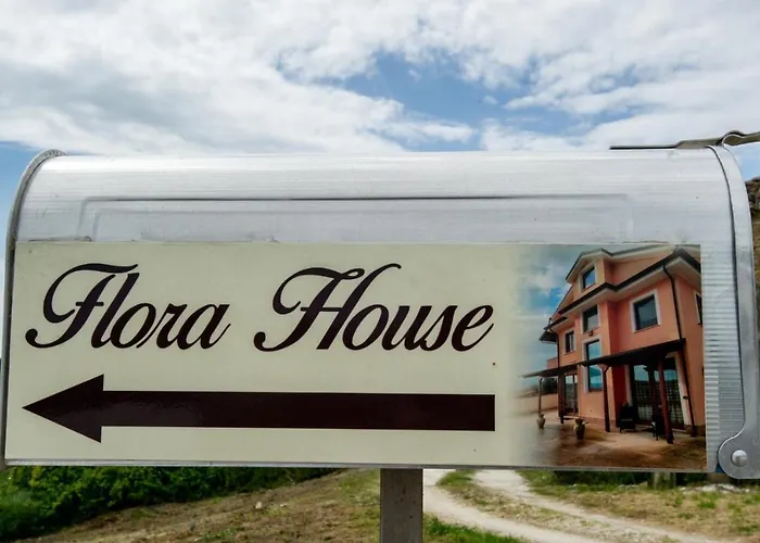 Flora House Torrevecchia Teatina