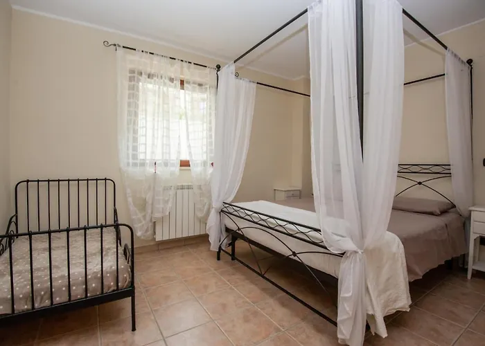 Flora House Apartament